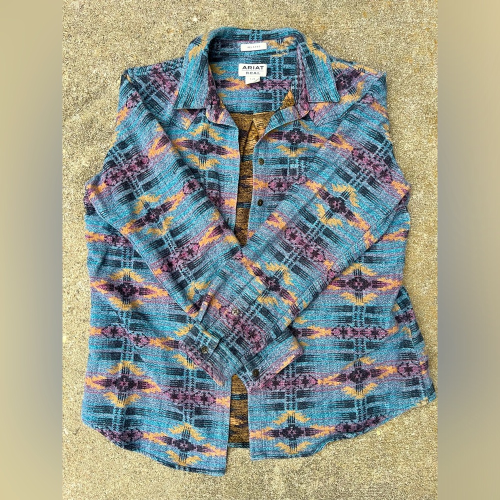 ARIAT REAL Women’s Geometric Billie Indigo Button Up Flannel Western Aztec